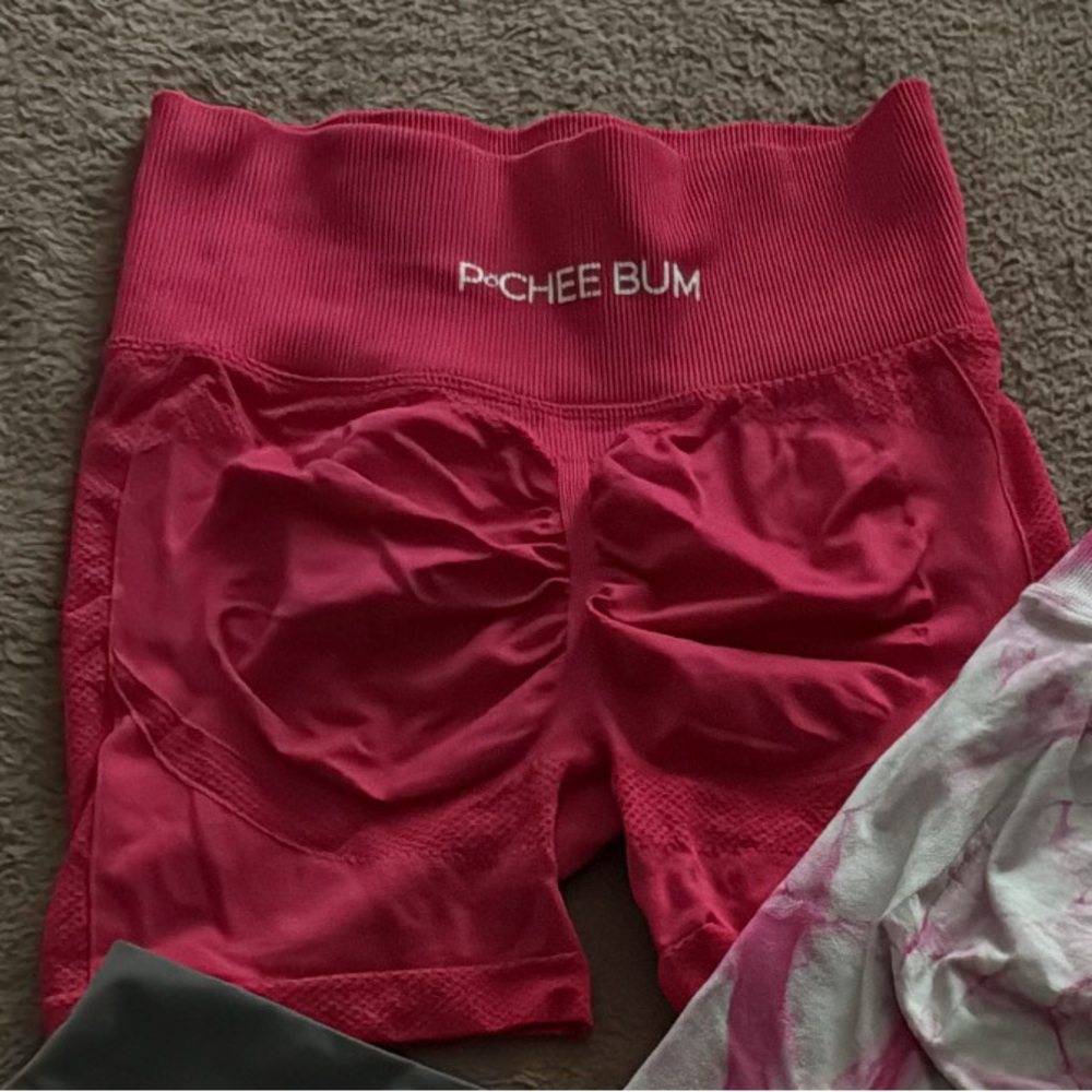 Pcheebum Red Scrunch Bum Shaping Shorts - Size Extra Small